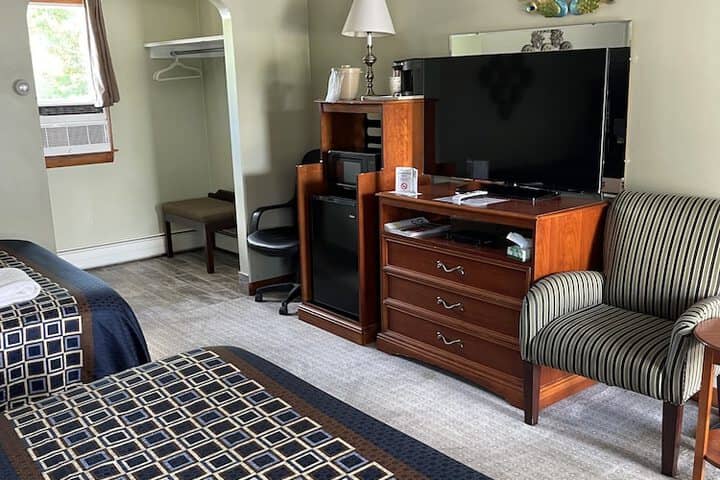 Room 20 of 65