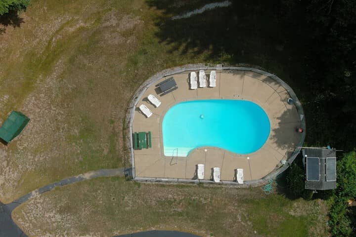 Pool 31 of 65
